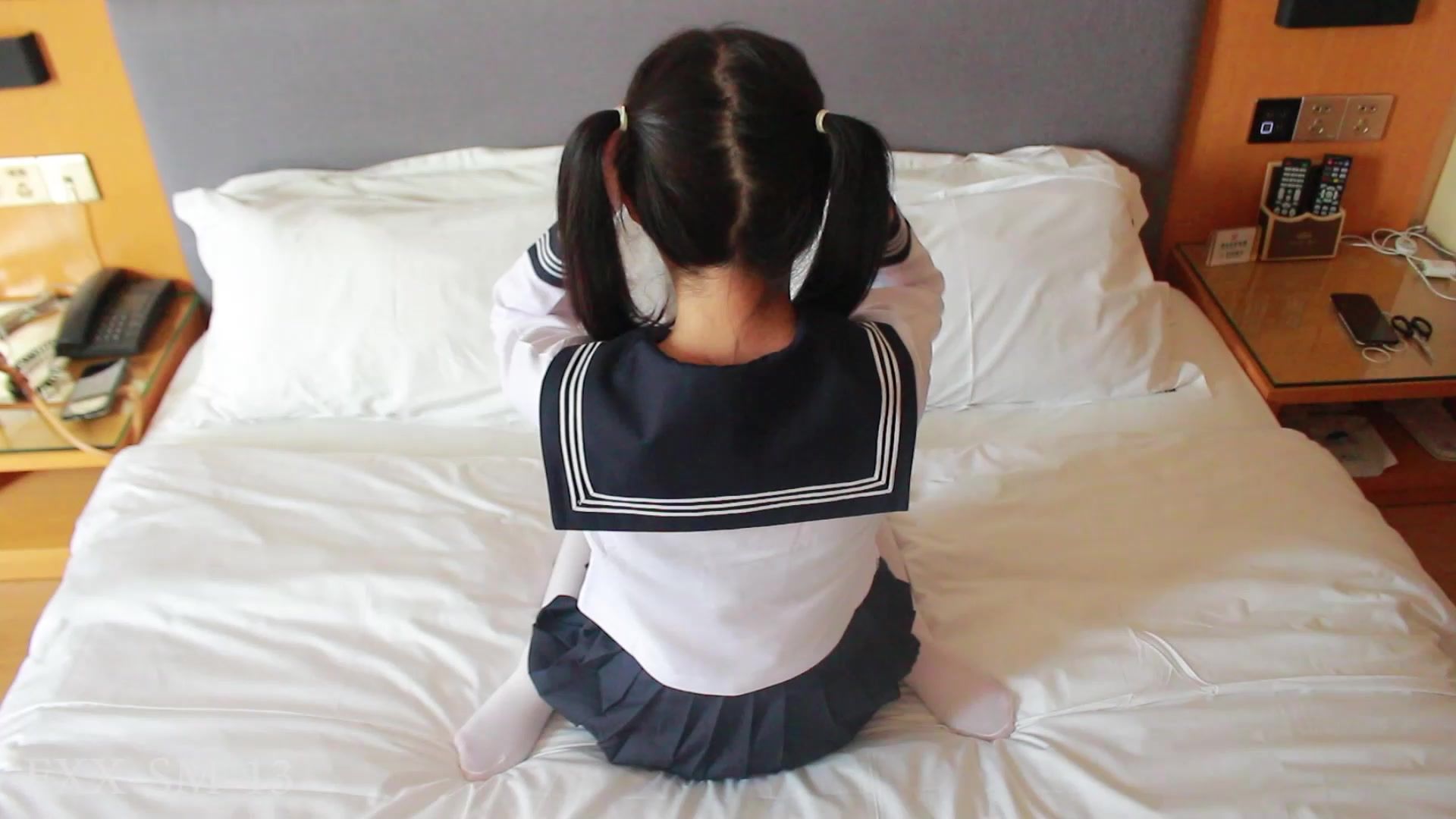 Fxx Sm 13 口水眼泪鼻涕尿尿飞双马尾白丝jk来了单腿吊缚sp昏厥失禁长时间tk 裤袜套头