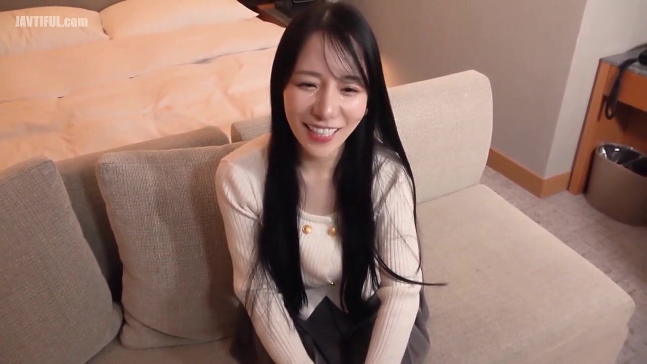 FC2PPV-4162750 Her Beauty Is As Stunning As The Bright