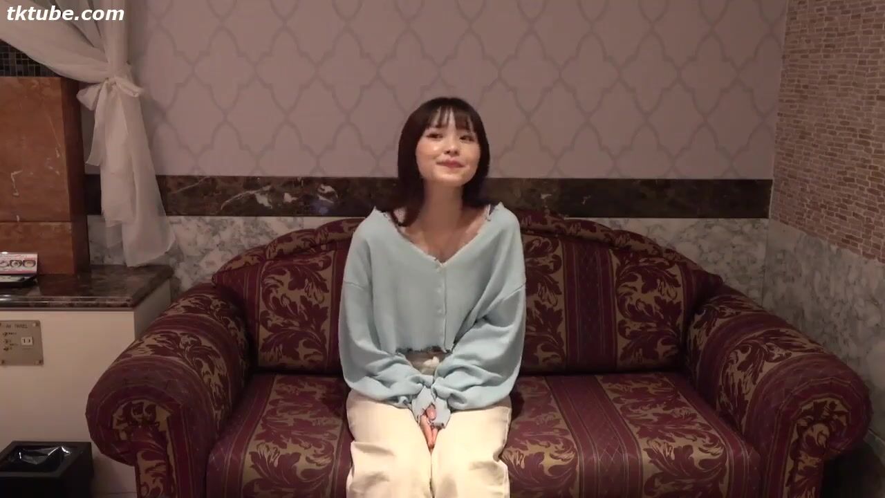 初撮影!!あの有名アイドルの妹(本物)で【有名人にもナンパされる子】をハメ撮り&中出し種付け