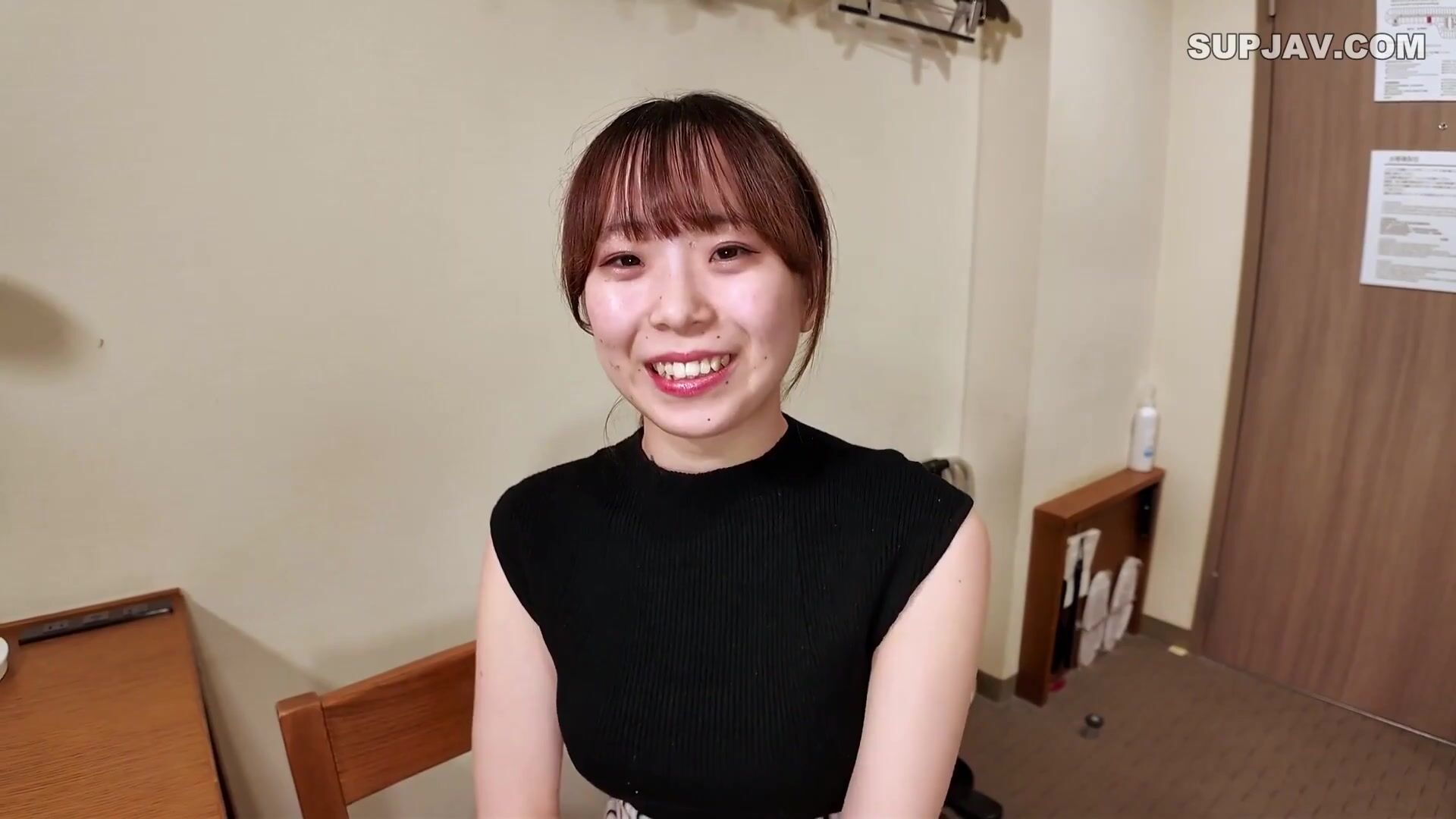 病院で知り合って猛アプローチ 真面目な仕事姿とは一変、「だめ,いきそう,」可愛く喘ぐア